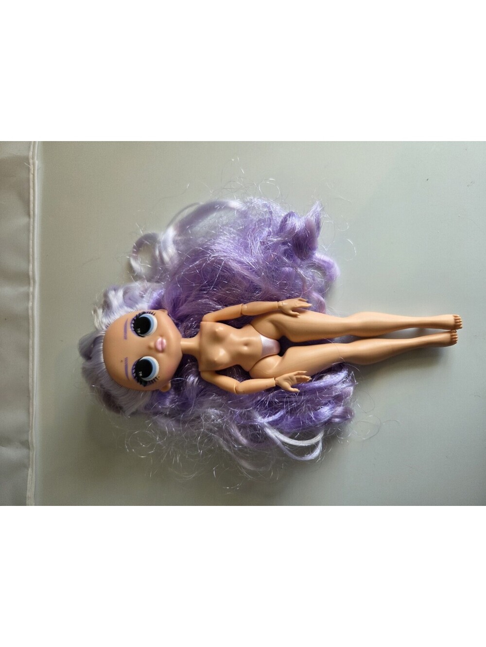 LOL Surprise! OMG Fashion Doll with Purple Hair SC3